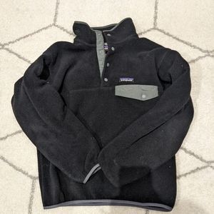 Patagonia Synchilla Fleece T-snap black sweater